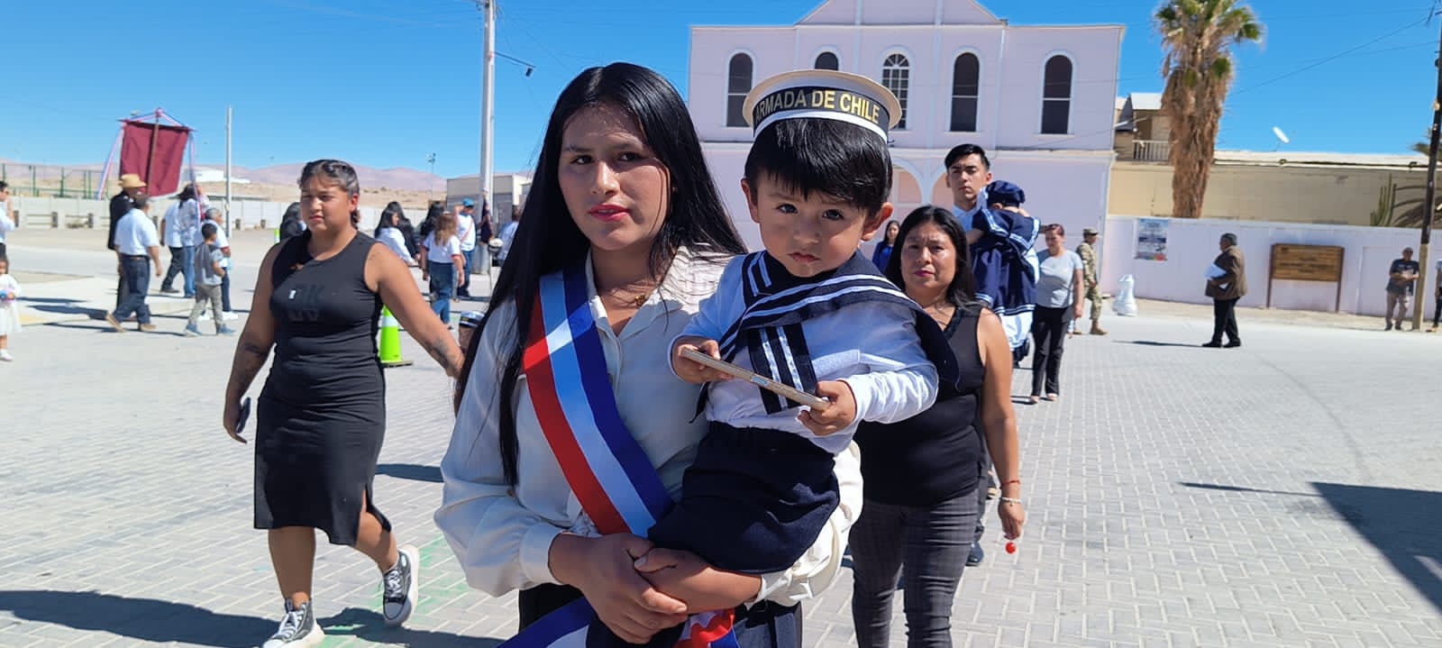 Desfile 21 de Mayo en Huara (1)